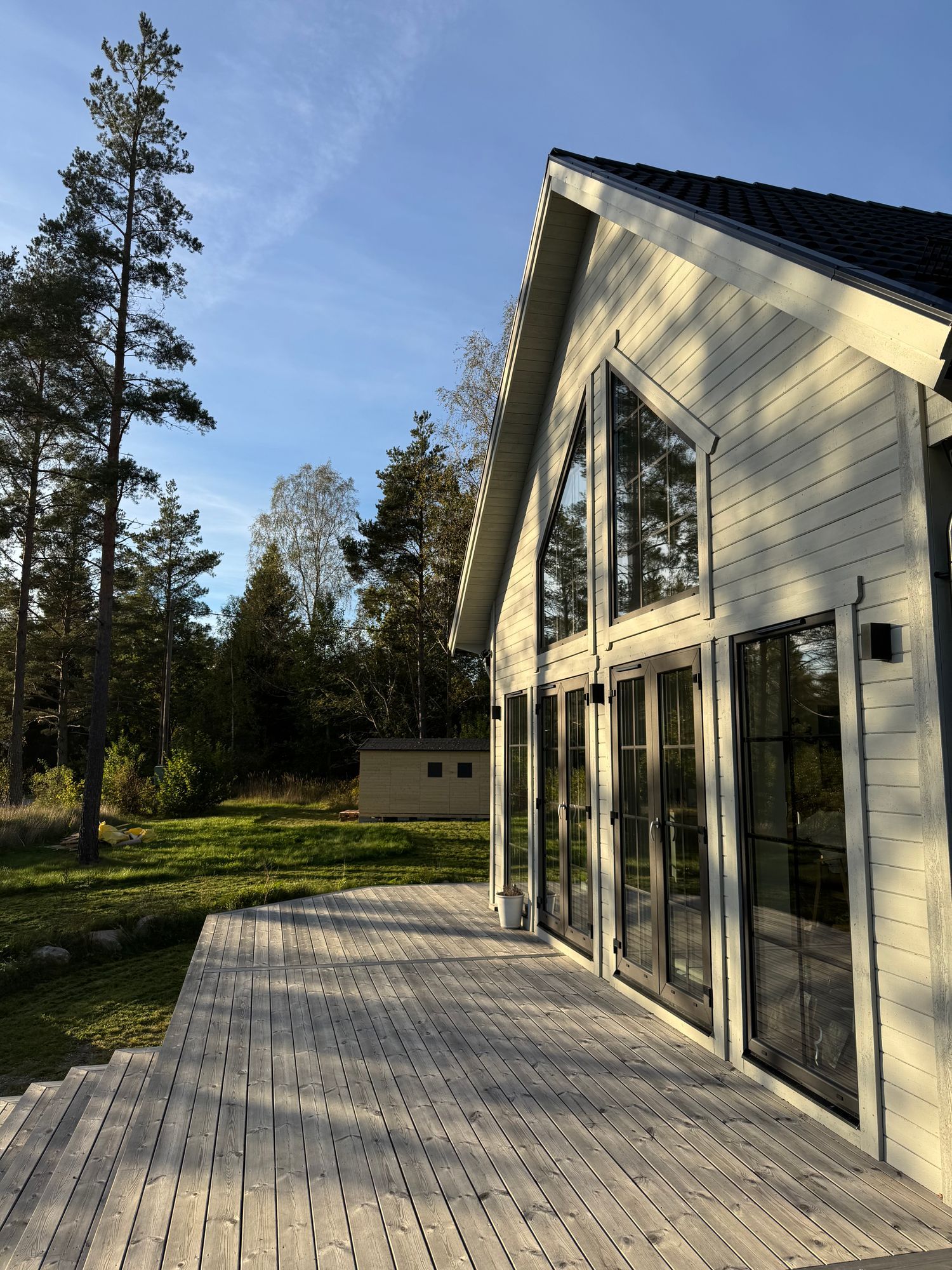 Modernt fritidshus nära havet i Norrtälje – bild 5 av 20