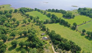 Idylliskt hus med havsutsikt