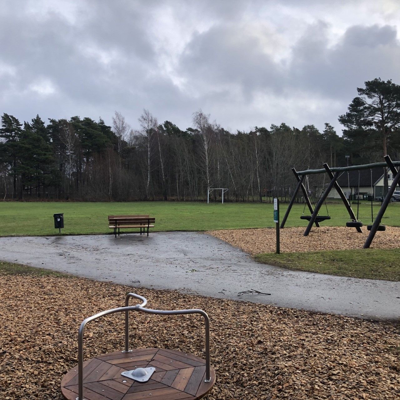 Fin villa i Visby – bild 11 av 13