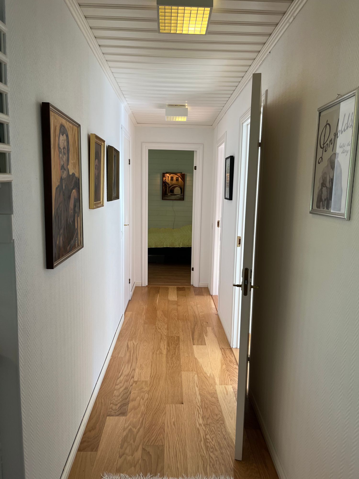 Generös enplansvilla med bad, fiske och skog – bild 11 av 20
