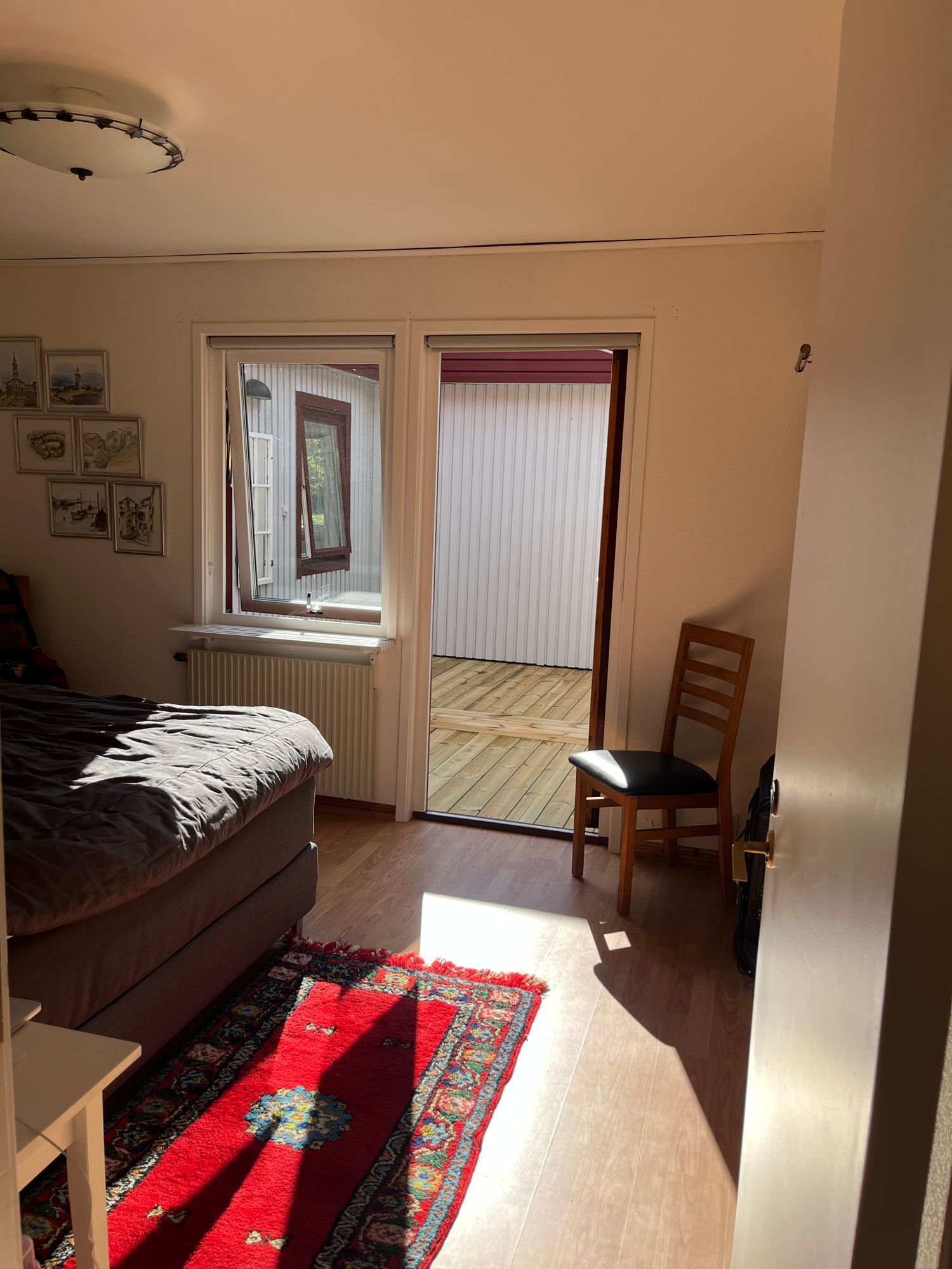 Generös enplansvilla med bad, fiske och skog – bild 12 av 20
