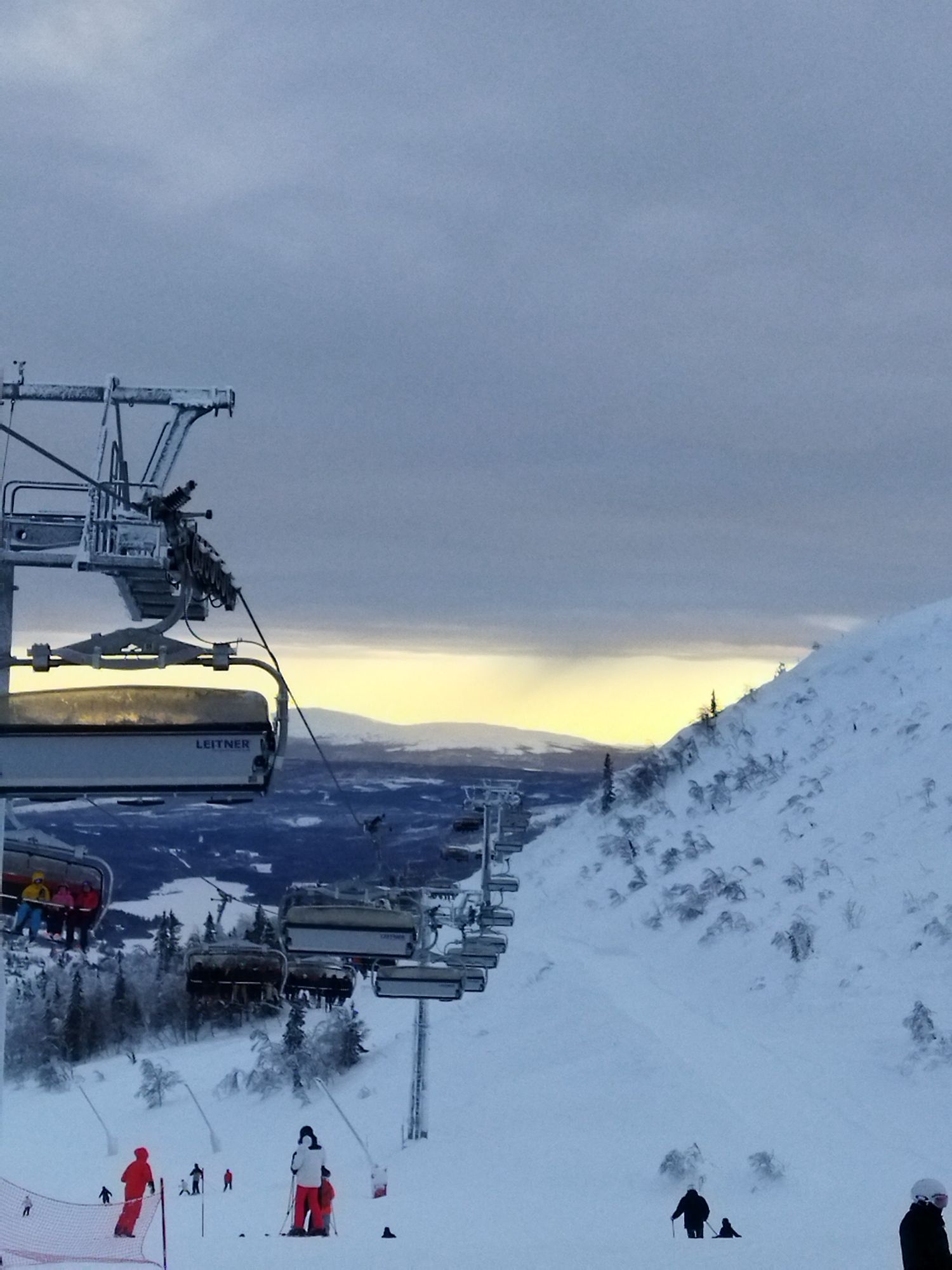 Högt belägen på Copper Hill berget – bild 9 av 15