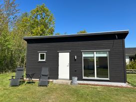 Hyr vårt nya atterfalls hus i härliga Haverdal