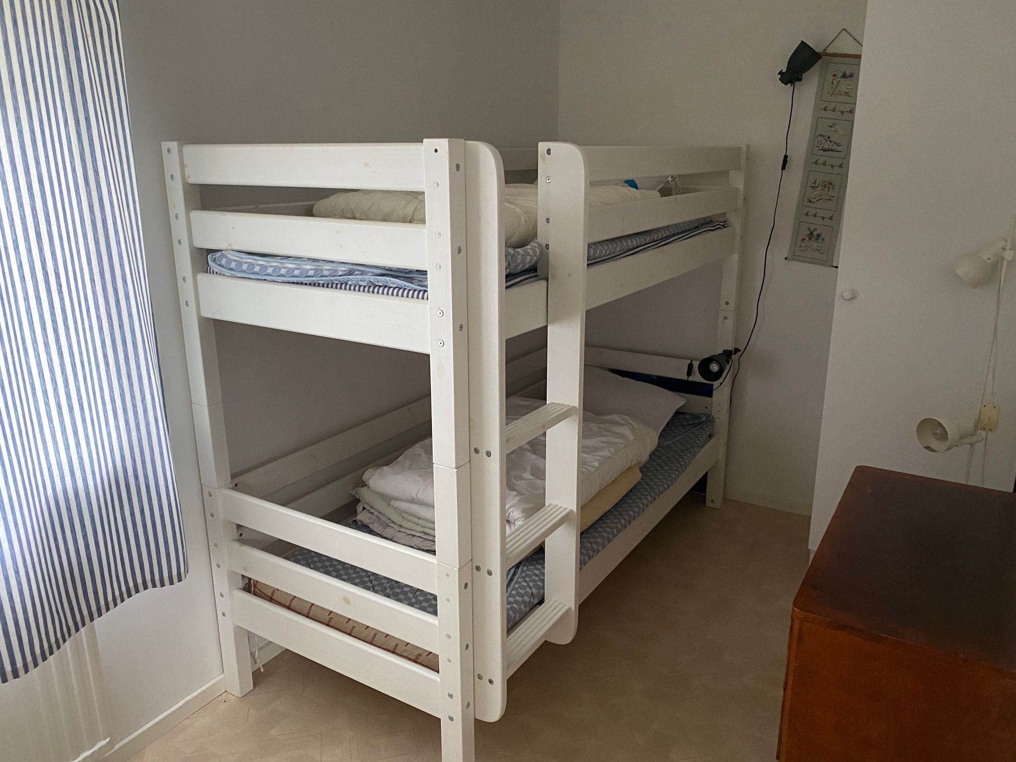 Stuga med stor strandnära tomt utanför Ystad – bild 10 av 17
