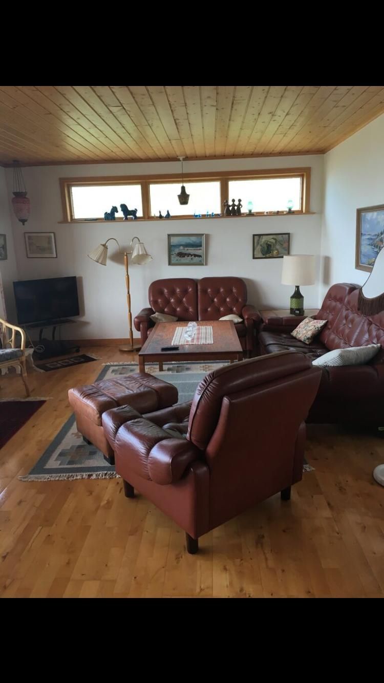 Havsnära stuga med stor tomt. – bild 7 av 12
