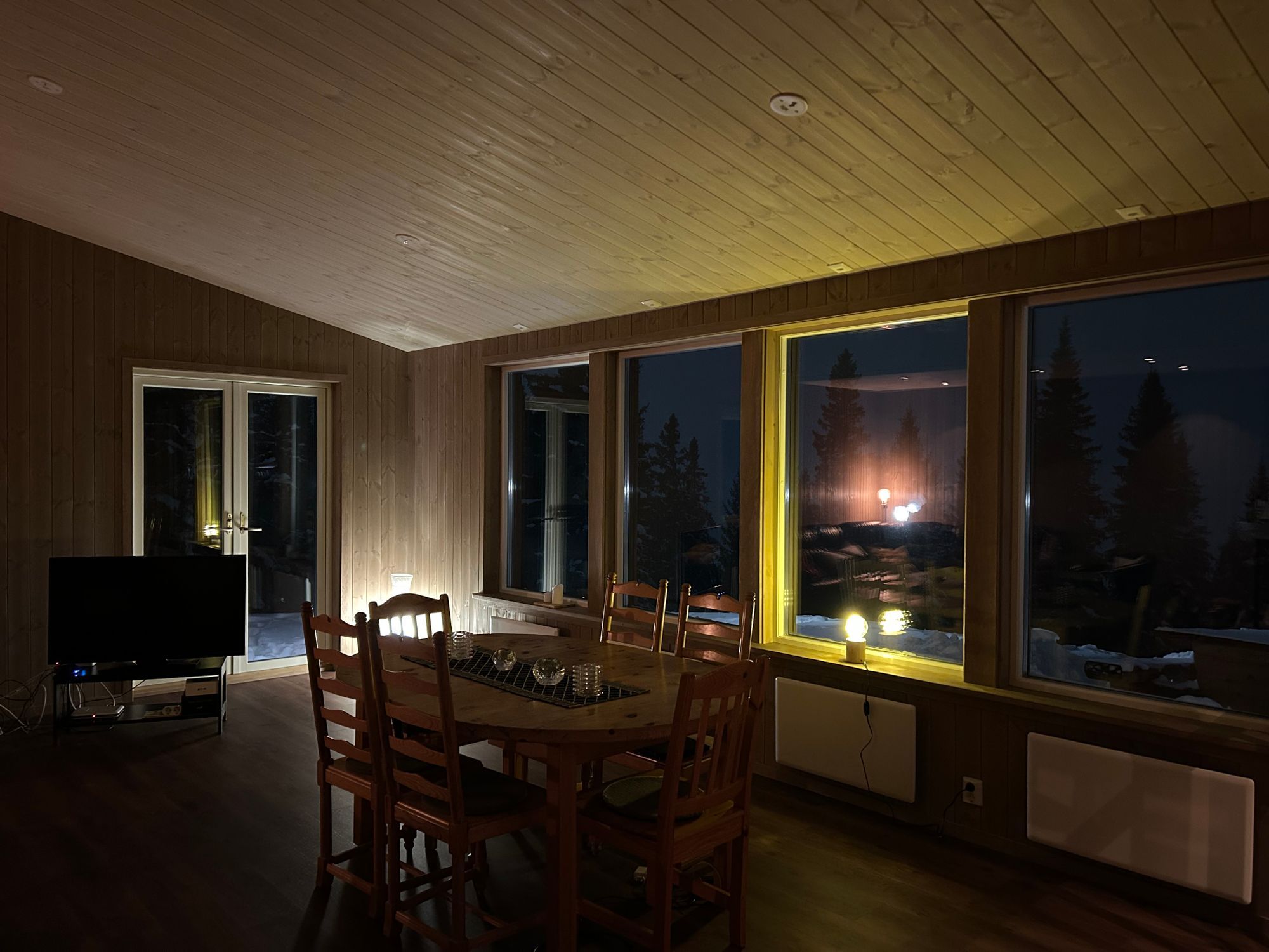 Mysig fjällstuga med ski-in/ski-out 🏔️ – bild 13 av 24