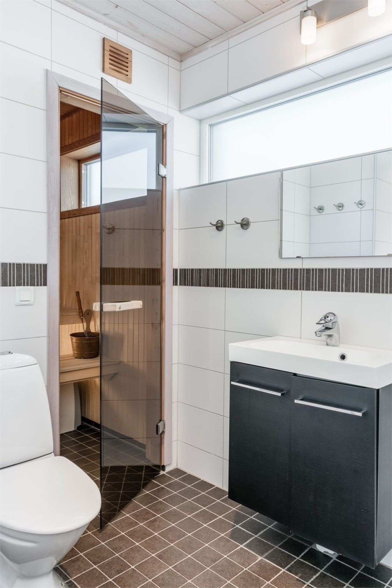 12bäddars stuga i kläppen med jacuzzi – bild 19 av 24
