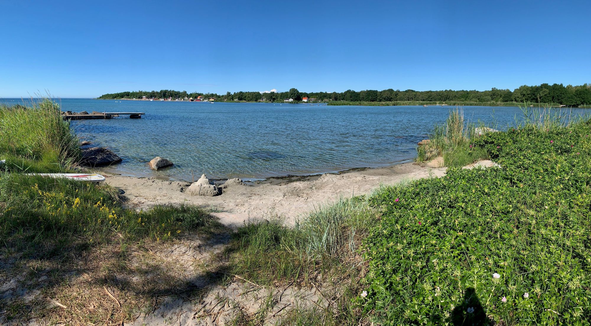 Mysig stuga i Millegarne, 25 m från sandstrand – bild 7 av 13