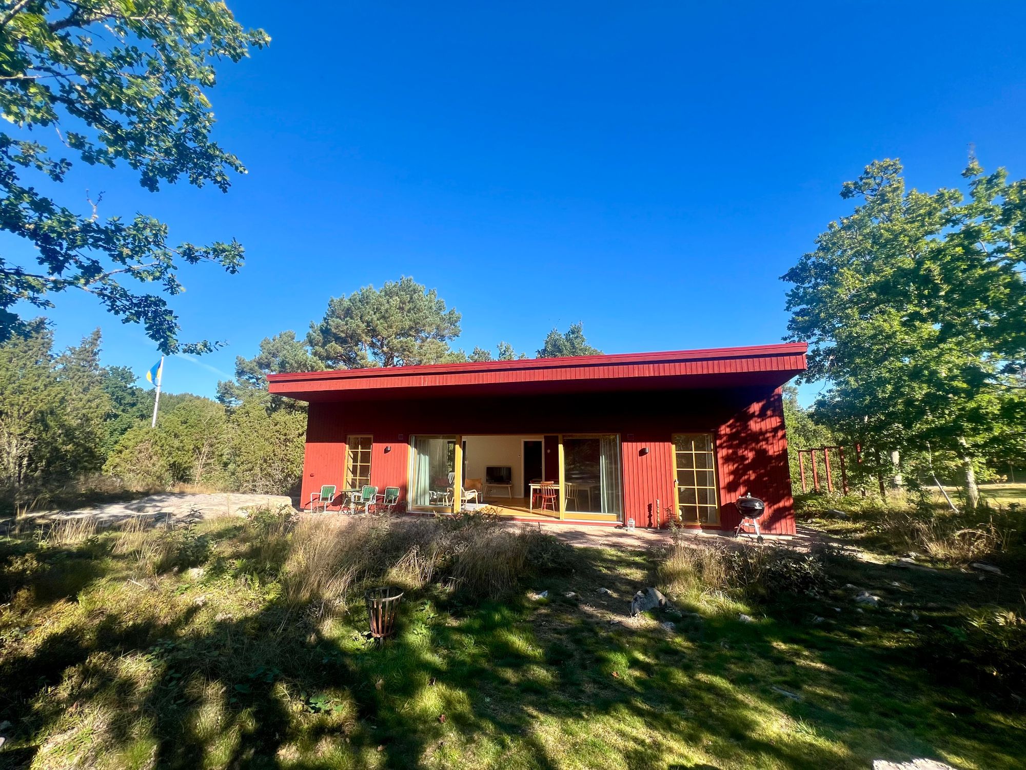 Skogsdröm nära hav och skärgård – bild 6 av 24