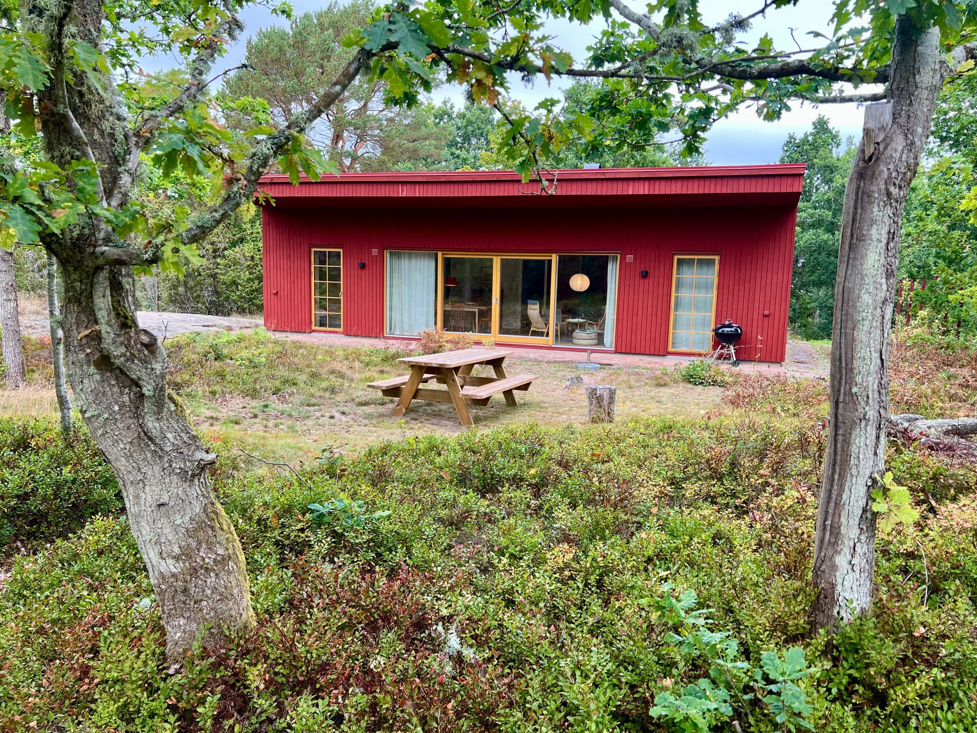 Skogsdröm nära hav och skärgård – bild 10 av 24