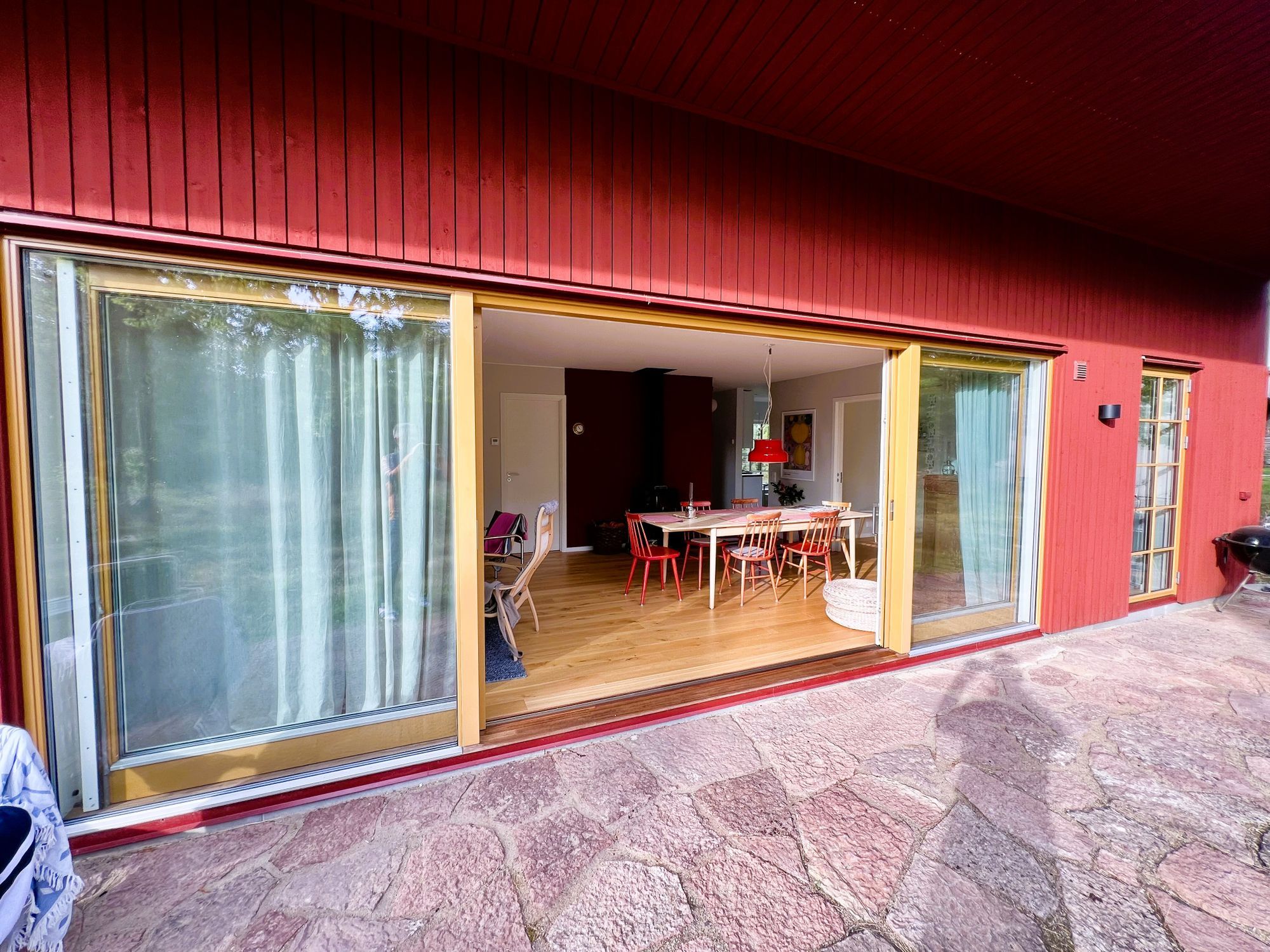 Skogsdröm nära hav och skärgård – bild 4 av 24