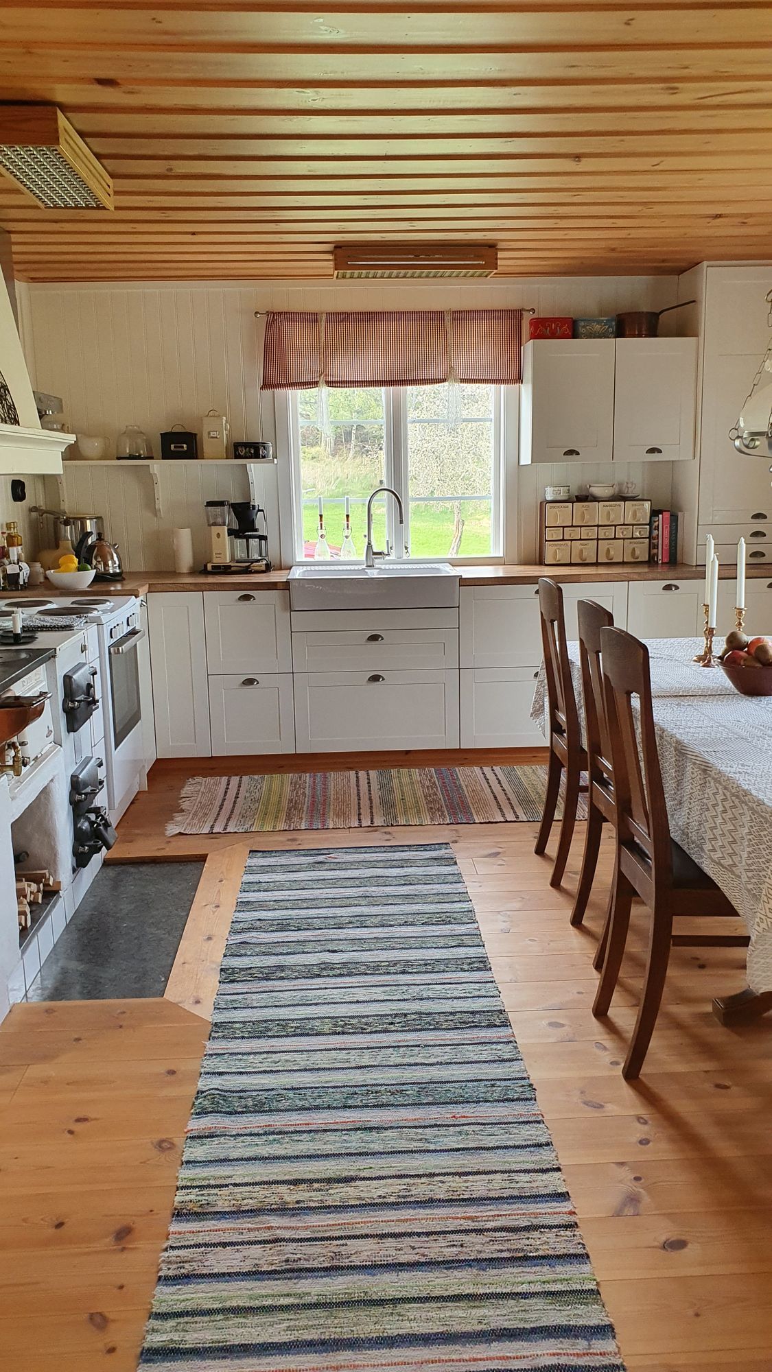 Hus på Kållandsö – bild 13 av 24