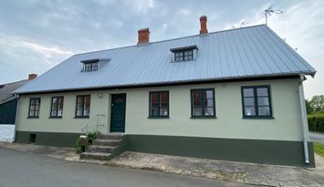 Skepparhus i Brantevik 150 m från havet