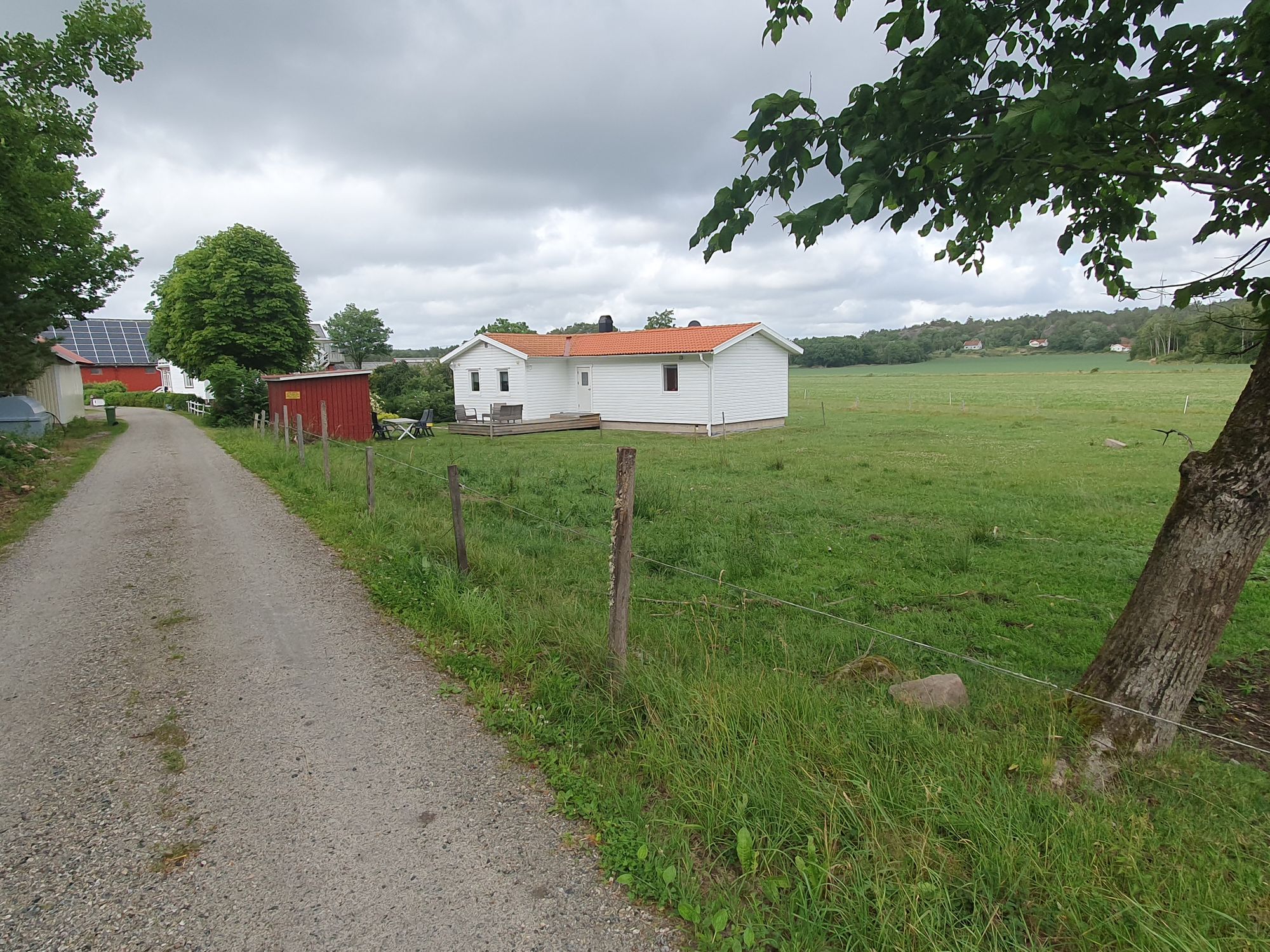 Stuga utanför Fjällbacka Tanum Bohuslän – bild 9 av 9