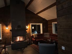 Log cabin with with sauna and mountain view