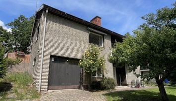 Rymligt tvåvåningshus i Oskarshamn