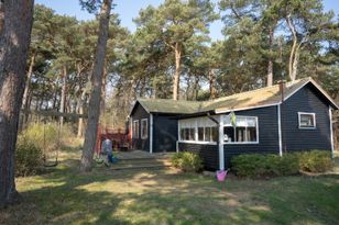 Summerhouse close to the beach