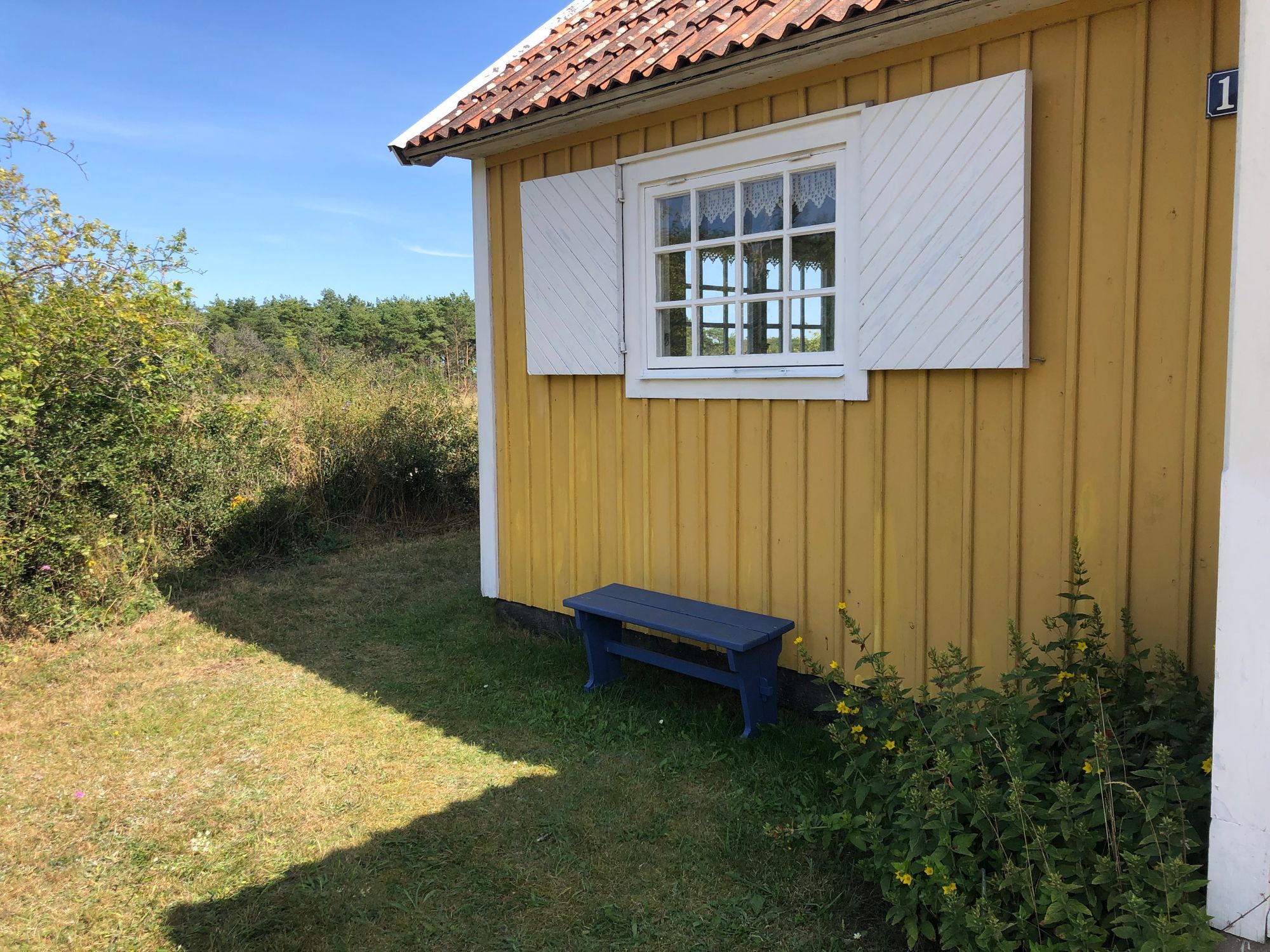Mysig stuga nära havet i Kesnäs Udde, Norra Öland – bild 2 av 23