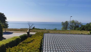 Lägenhet på 3 rum vid Havet med härlig utsikt