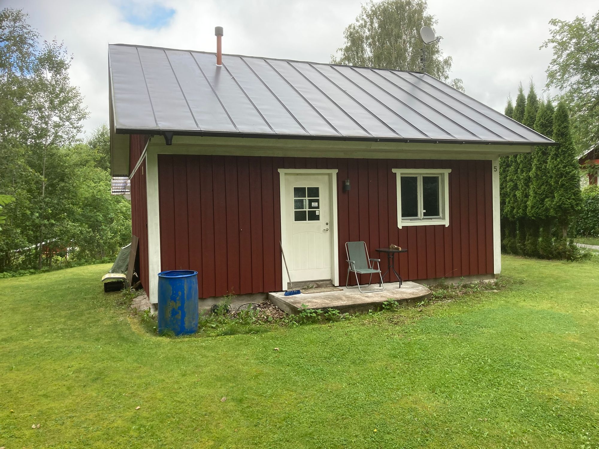 Sommarstuga vid magsjön – bild 16 av 22