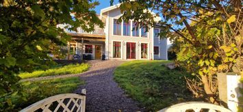 Stor lägenhet i villa, Gamleby, Småland