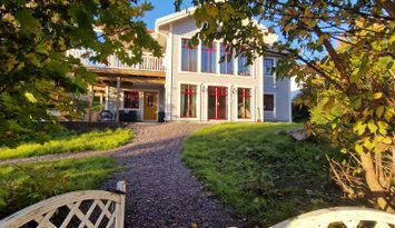 Stor lägenhet i villa, Gamleby, Småland