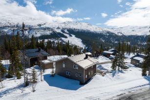 Mysig fjällstuga med ski in/ski out i Bydalen