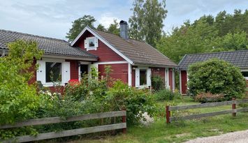 Mysig och bekväm stuga nära havet