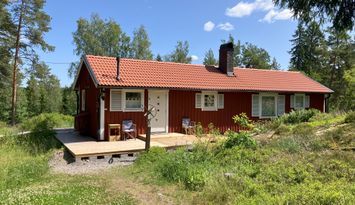 Hus i stillsamt område, 5 bäddar, sjöutsikt & båt