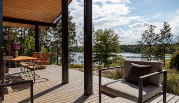 Hus vid havet i toppskick - havsutsikt