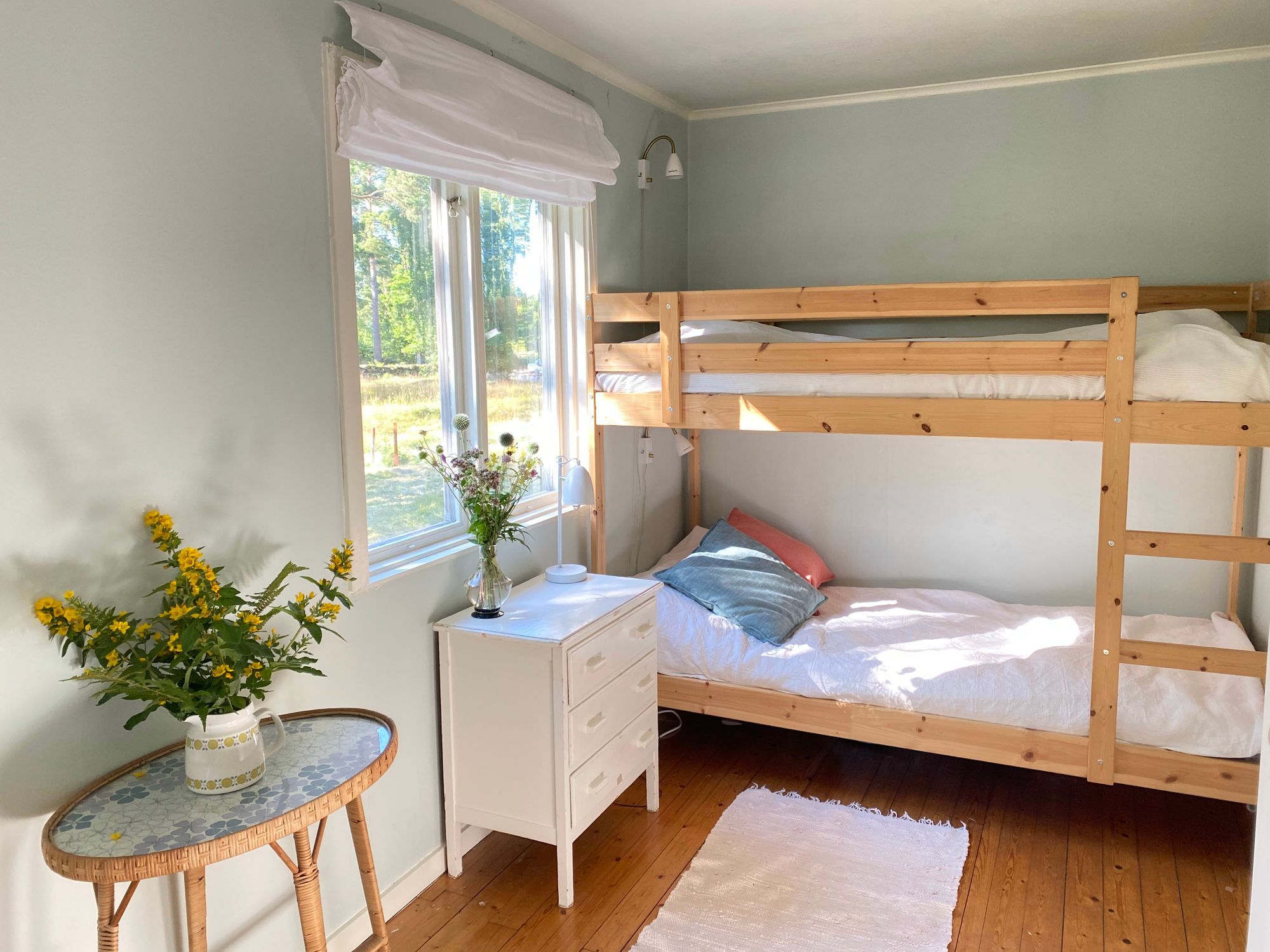 Hus med 4+2 bäddar, sjönära – bild 5 av 12