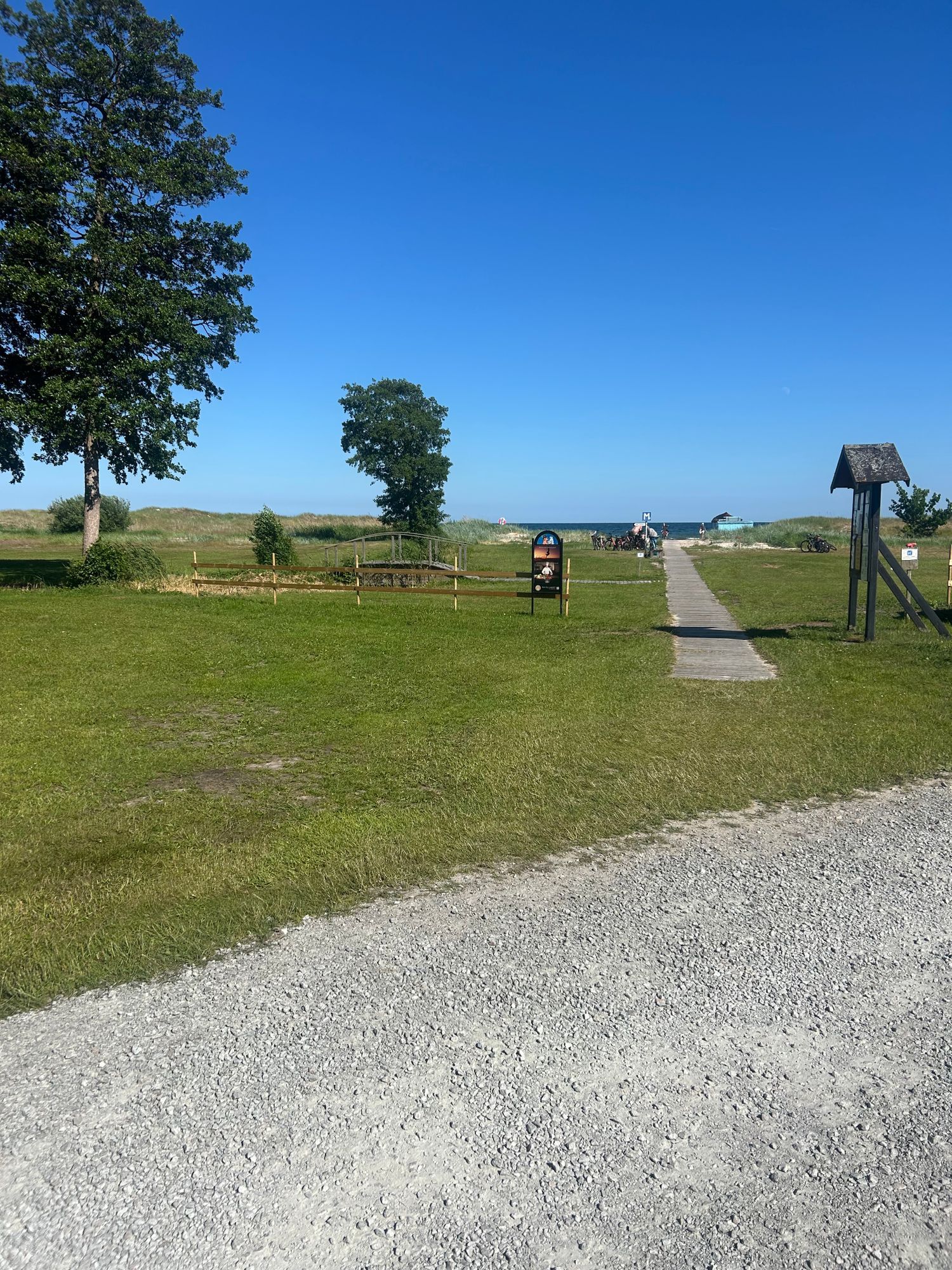 Strandnära gäststuga – bild 10 av 12