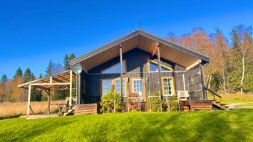 TOPP MODERNES FERIENHAUS MIT BERG BLICK BEI ÅRE!!