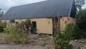 Härligt gårdshus på Brantevik