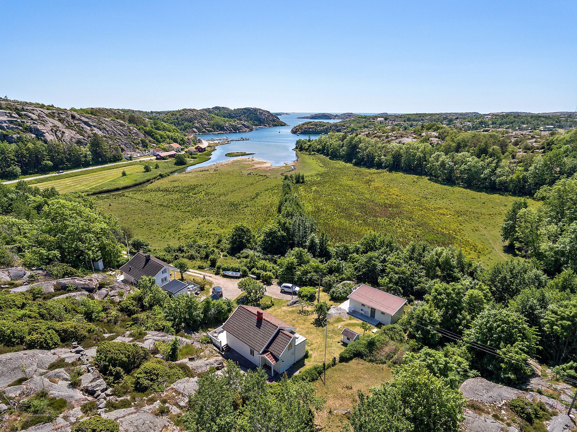 Idyll med närhet till mycket!