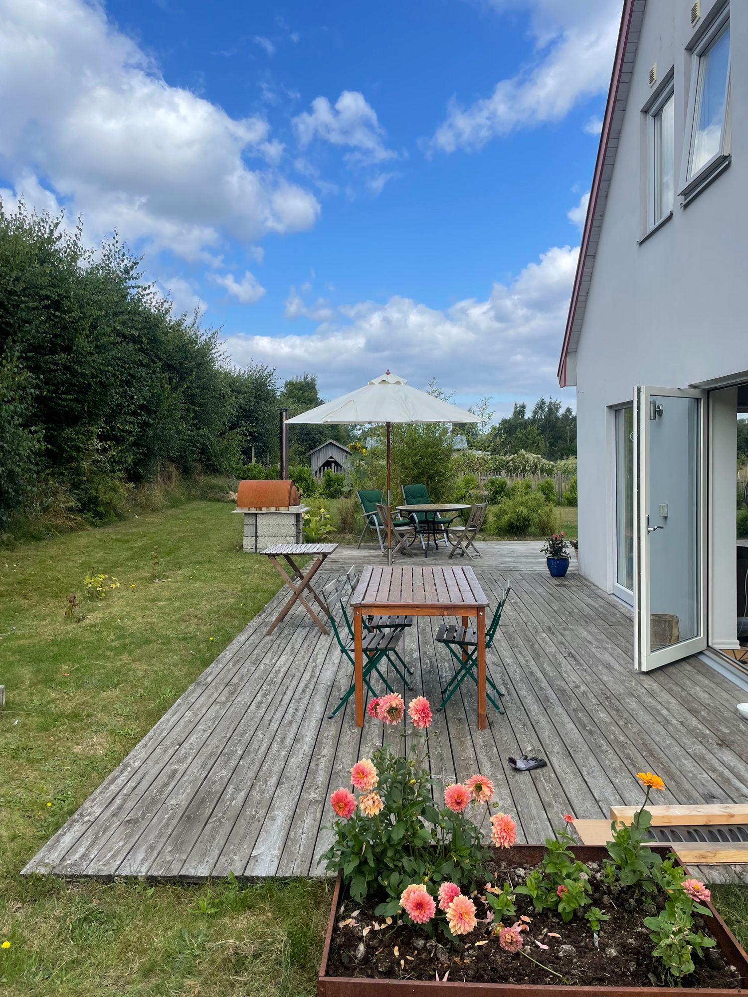 Semesterhus i gammal äppleodling på Österlen – bild 15 av 24