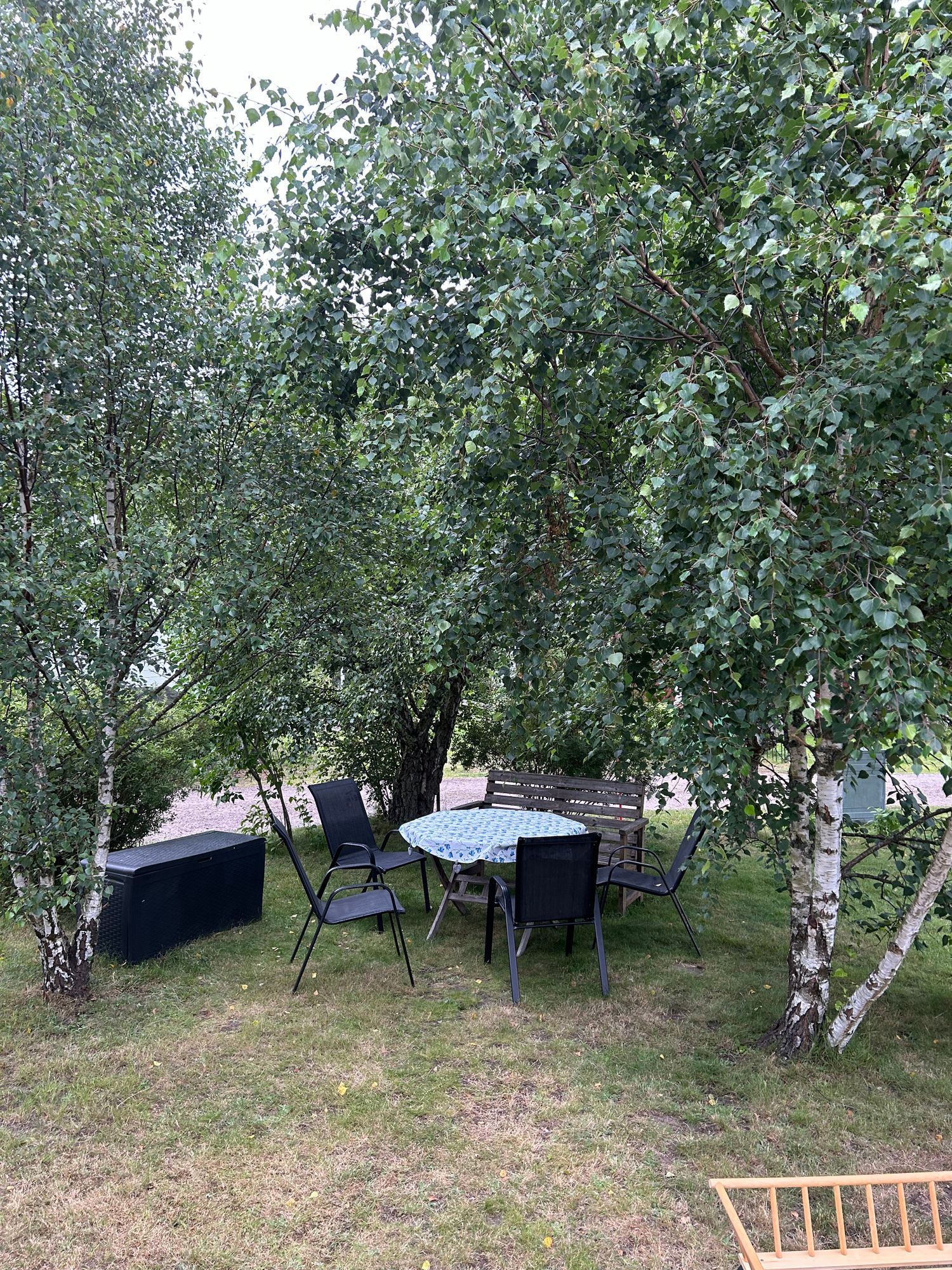 Stuga i Sandviks stugområde söder om Kalmar – bild 12 av 15