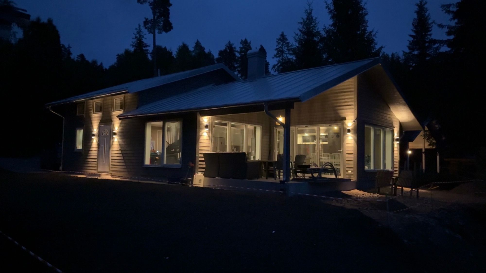 Mysig familjevänlig stuga vid sjö. – bild 4 av 24