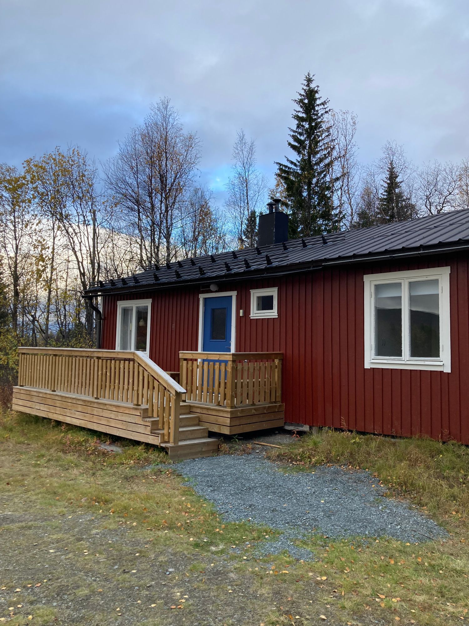 Mysig fjällstuga med lugnt läge