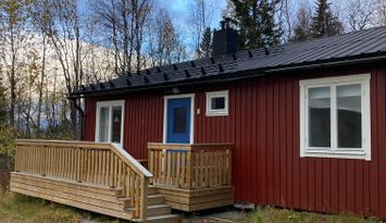Mysig fjällstuga med lugnt läge