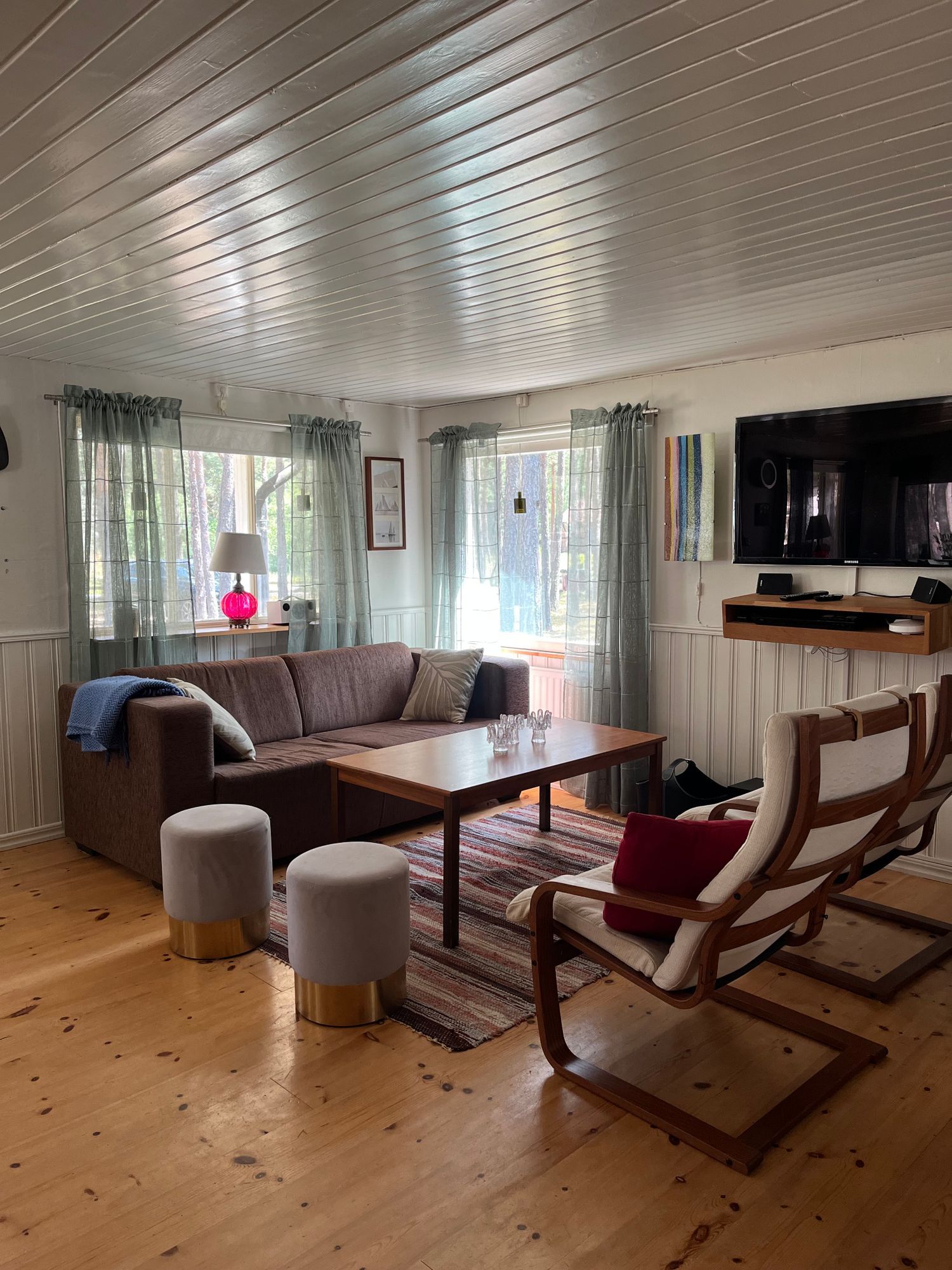 Fin stuga nära havet i lugnt område i Yngsjö – bild 5 av 24