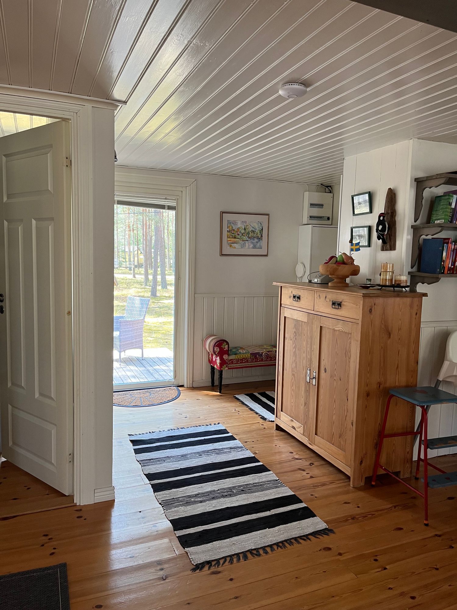 Fin stuga nära havet i lugnt område i Yngsjö – bild 10 av 24