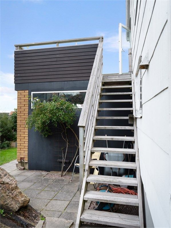 Rymlig villa i Lysekil – bild 6 av 15