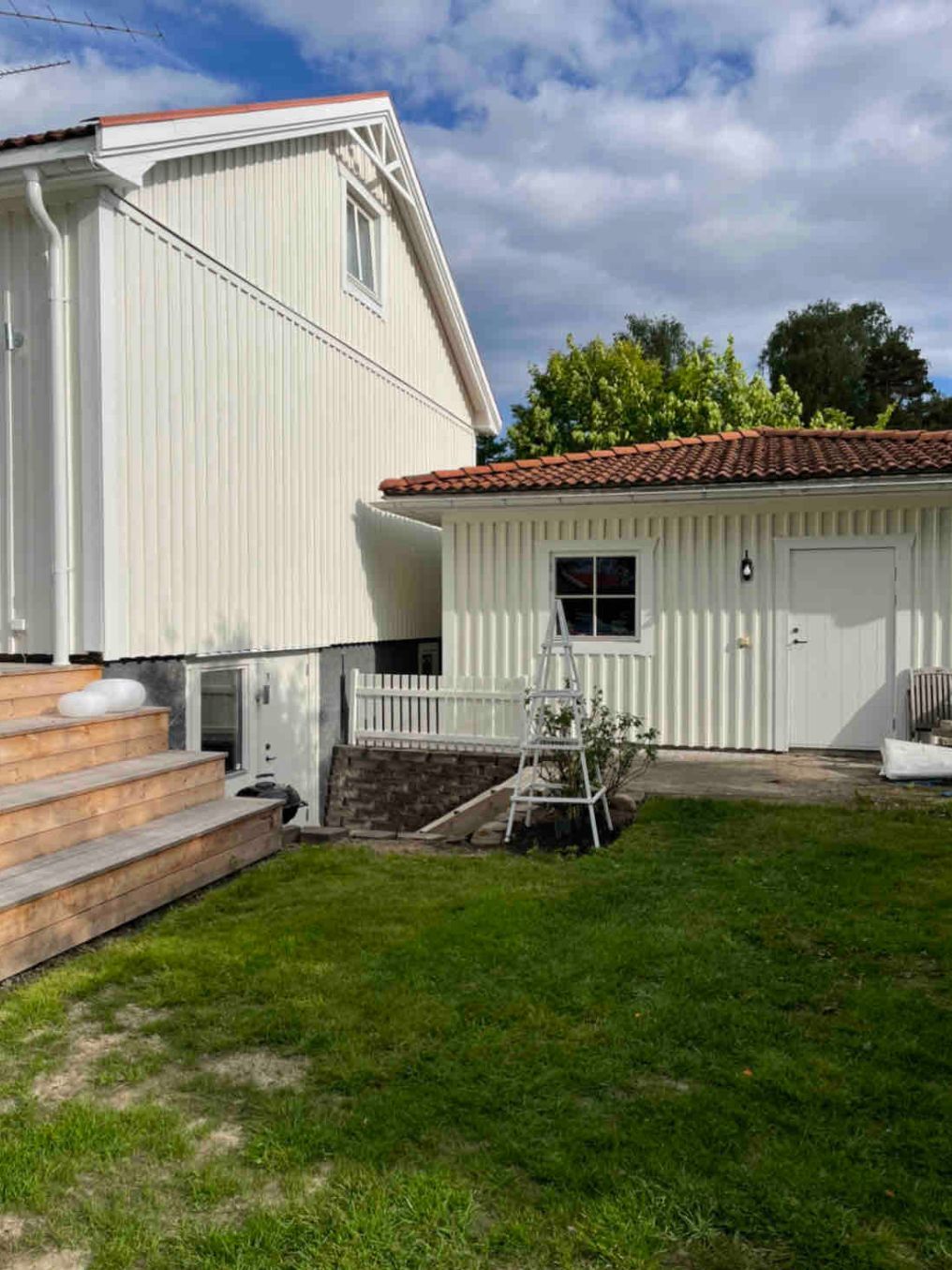 Källarvåning med egen ingång i mysigt villaområde. – bild 5 av 5