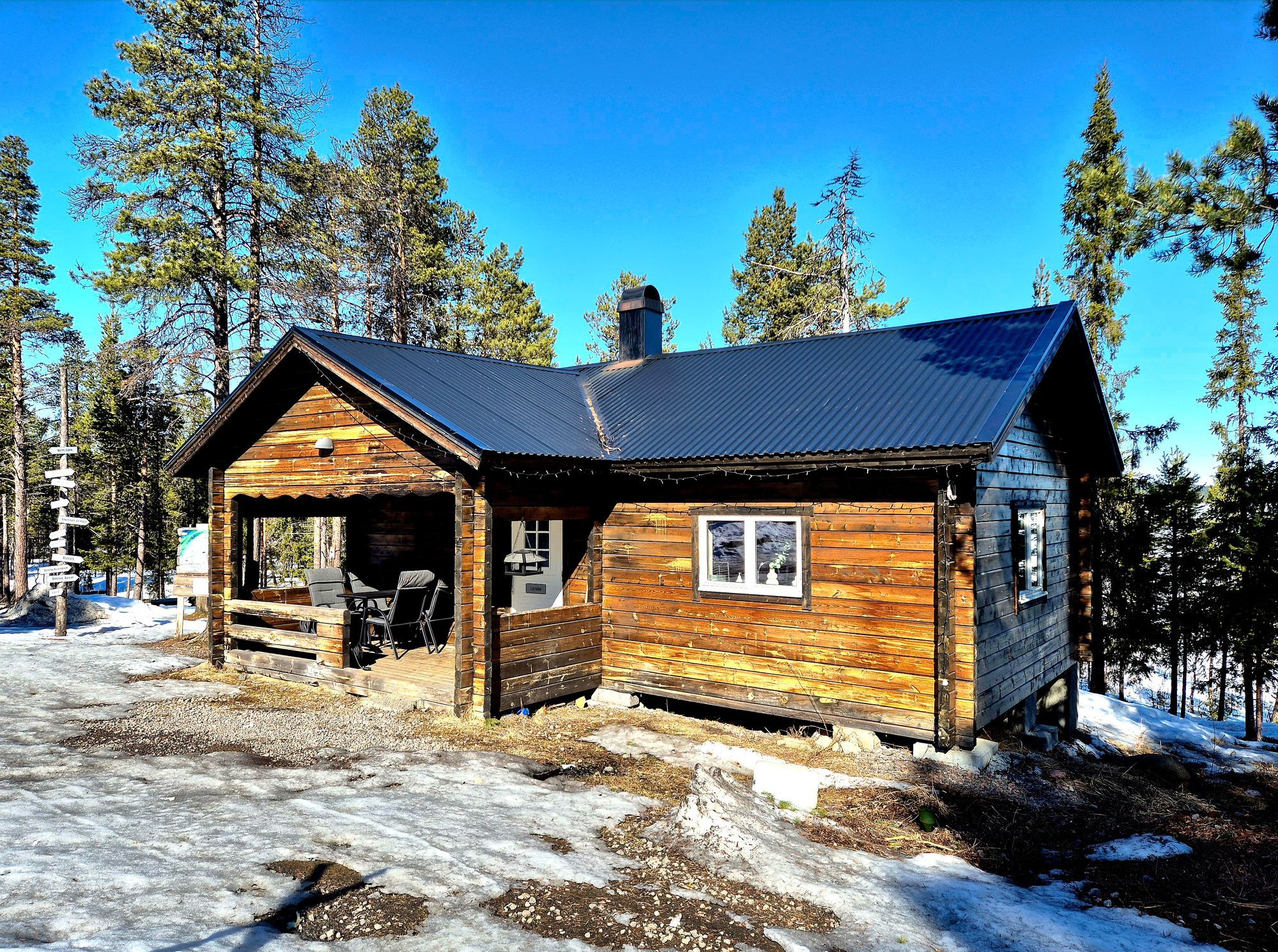 Log cabin