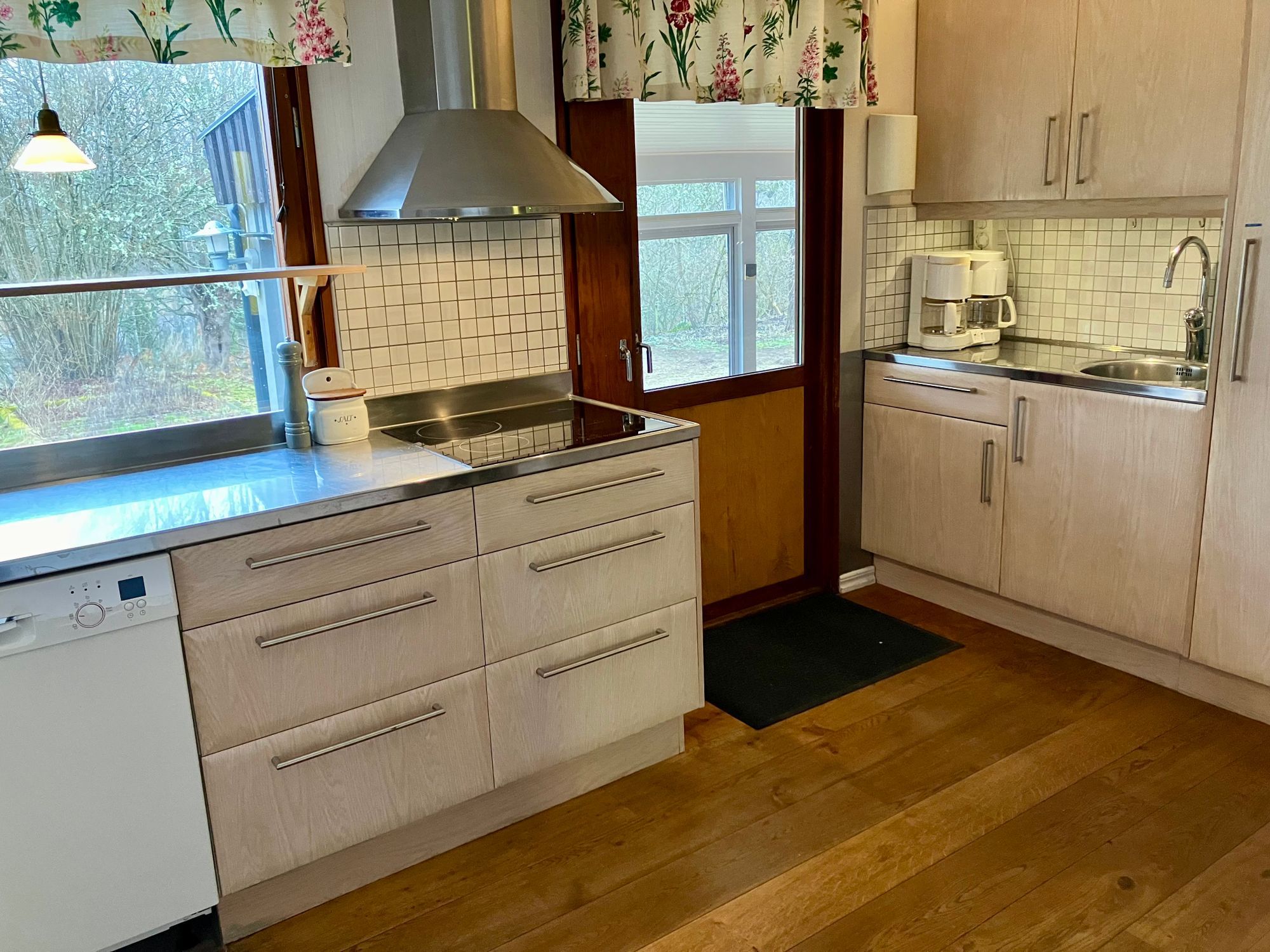 Härligt hus på mysig plats intill sjö! – bild 11 av 22