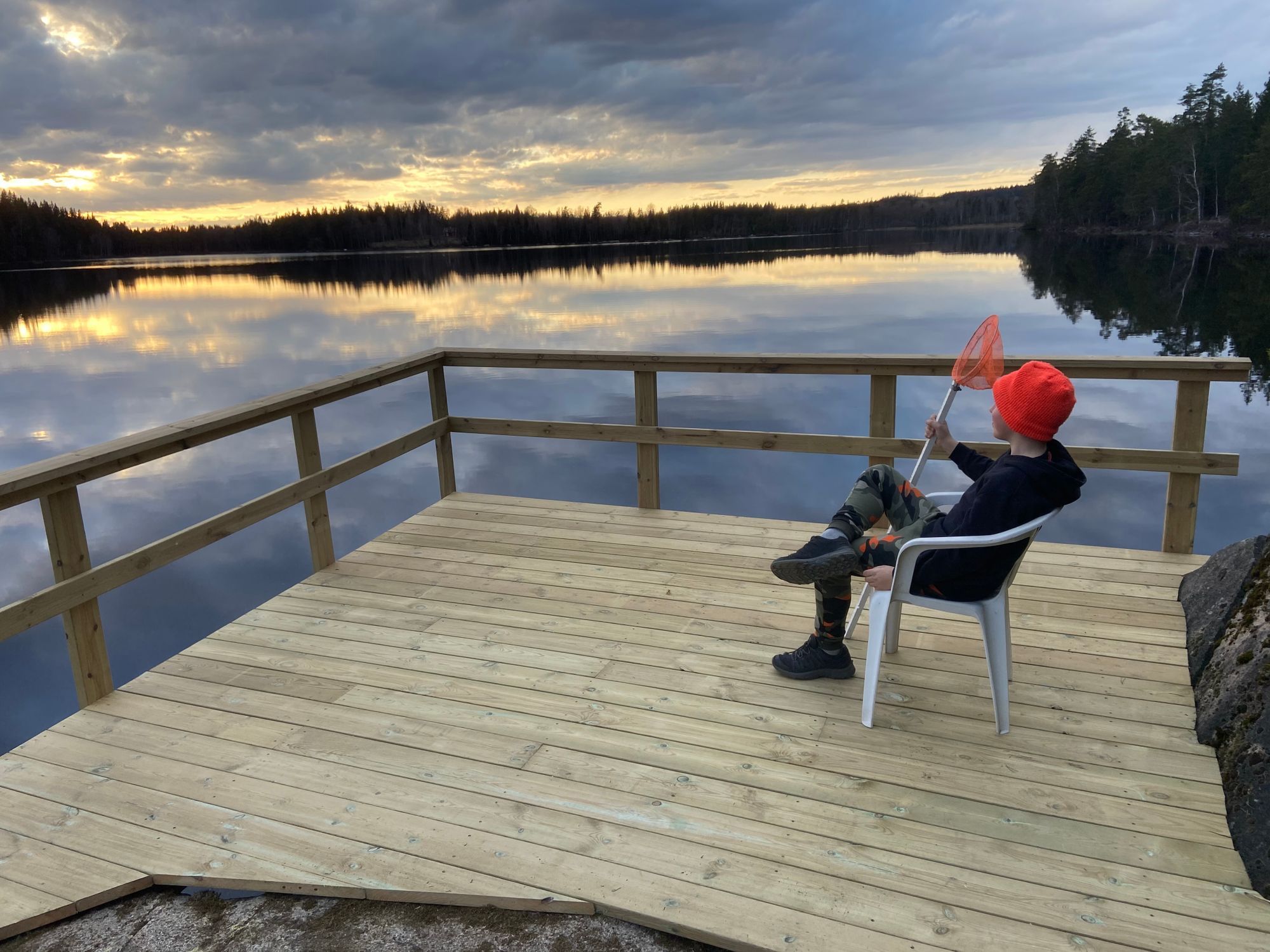 Stuga vid sjö uthyres i Asa, Lammhult Småland – bild 7 av 16