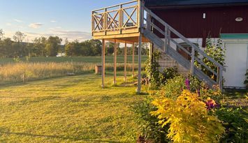 Nyrenoverad lägenhet med panorama sjöutsikt