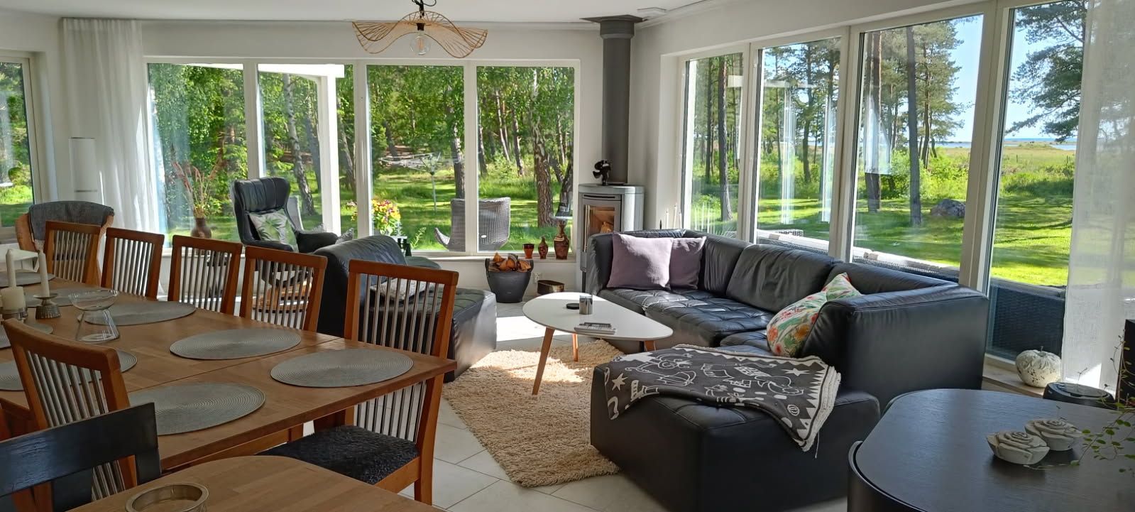 Villa med sjösutsikt, Björkhaga, Gotland – bild 3 av 24