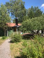 Underbar stuga nära Strängnäs